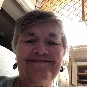 Meet your Posher, Mary jo